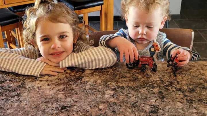 Hadley and Laytn Accident Osceola, Iowa Death-Obituary